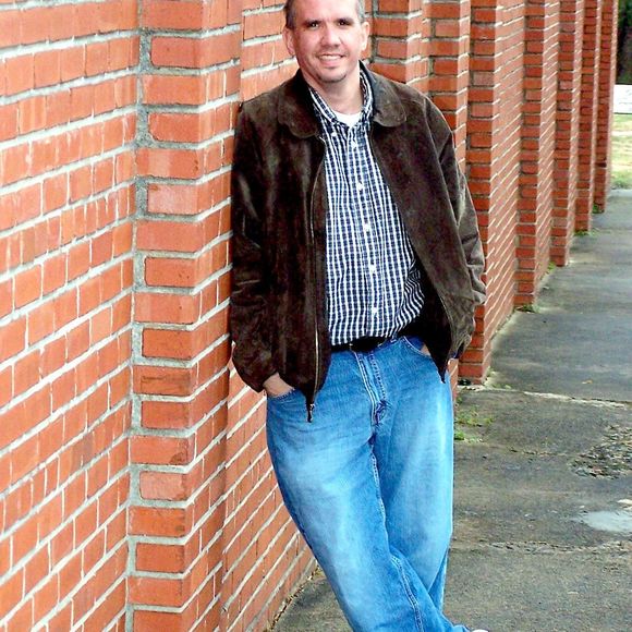 Meet your Posher, David - Picture 1 of 1